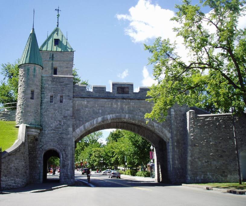 Initial / Medzi / Centre-Ville De Quebec Екстер'єр фото